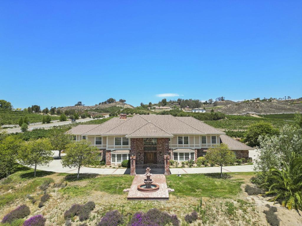 36910 Pauba Rd Property Photo 1