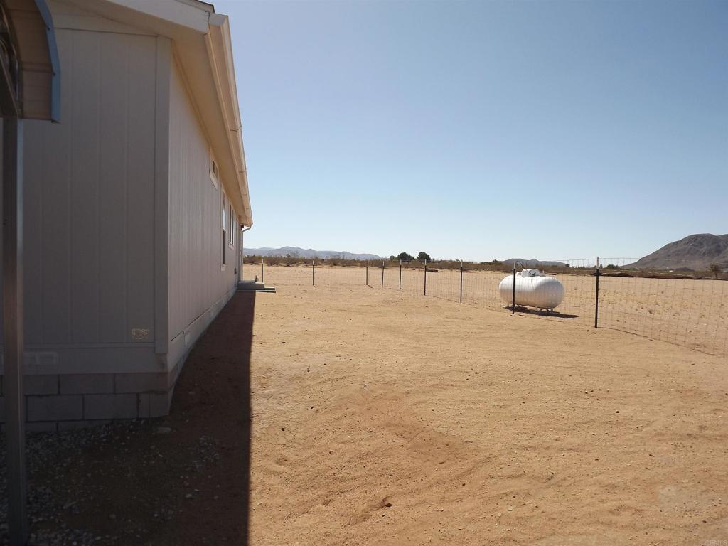 60382 Stearman Property Photo 3