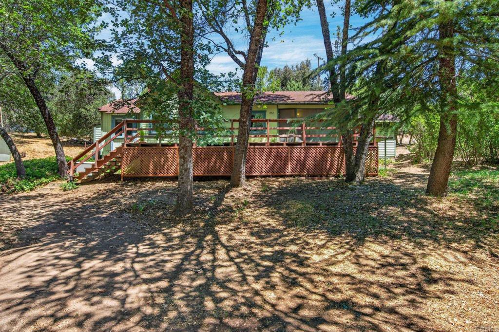 1352 Sunshine Trail Property Photo 3