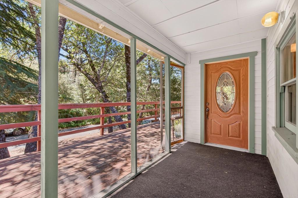 1352 Sunshine Trail Property Photo 6