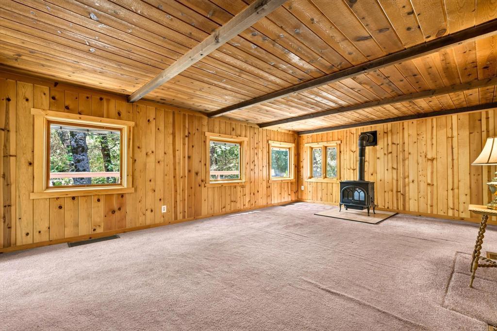 1352 Sunshine Trail Property Photo 8
