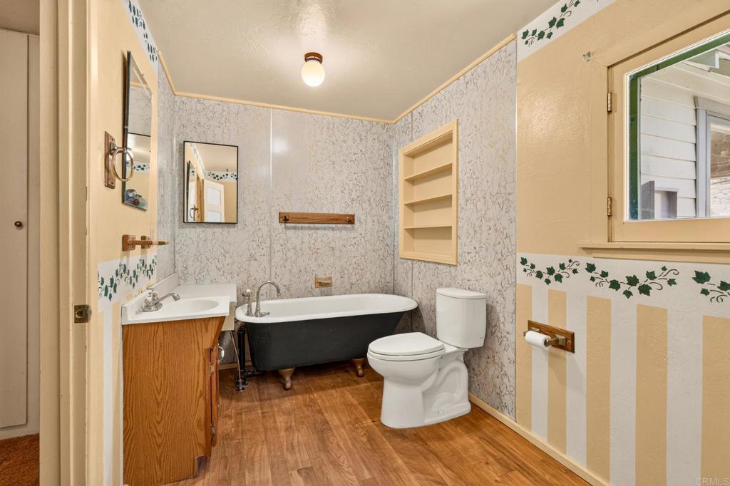 1352 Sunshine Trail Property Photo 21