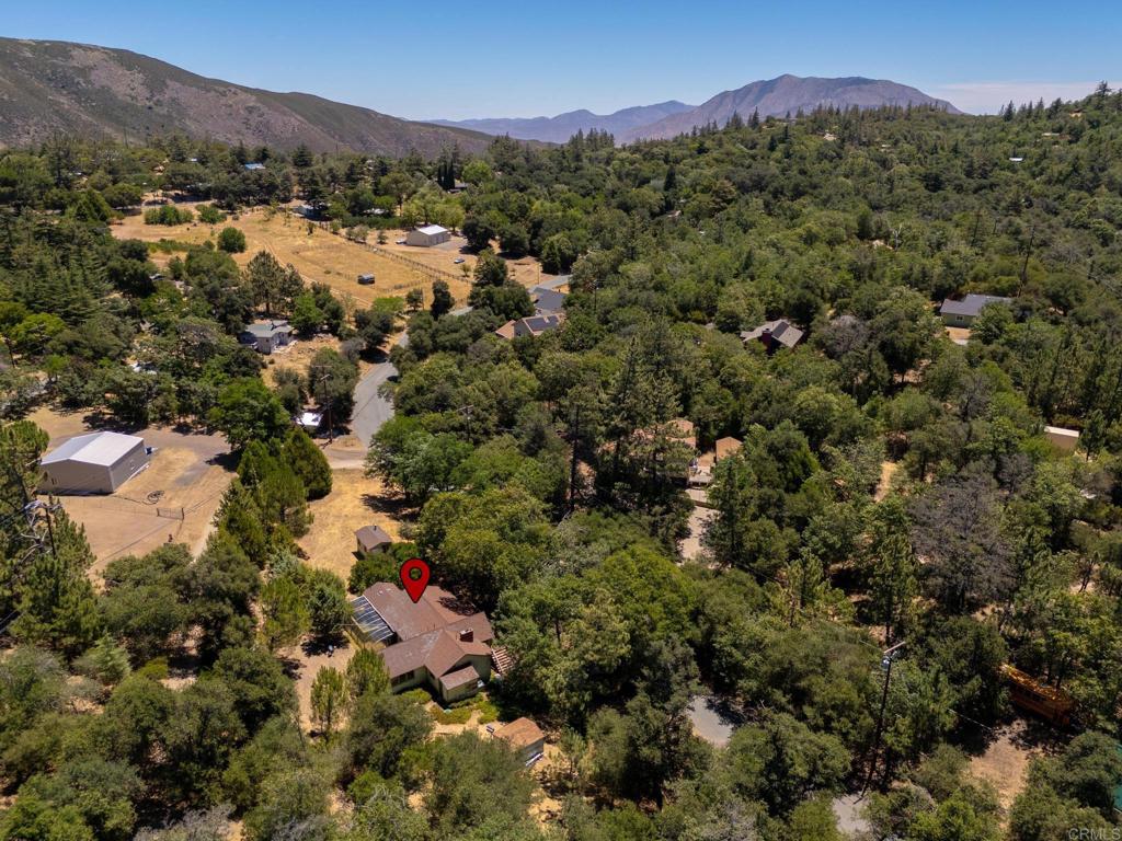 1352 Sunshine Trail Property Photo 43