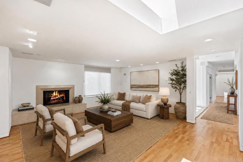 17517 El Vuelo Property Photo 4