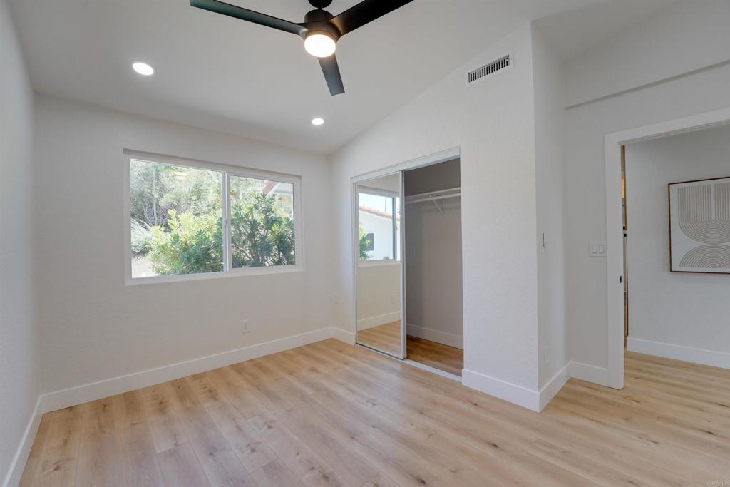 10236 Lake Meadow Lane Property Photo 27