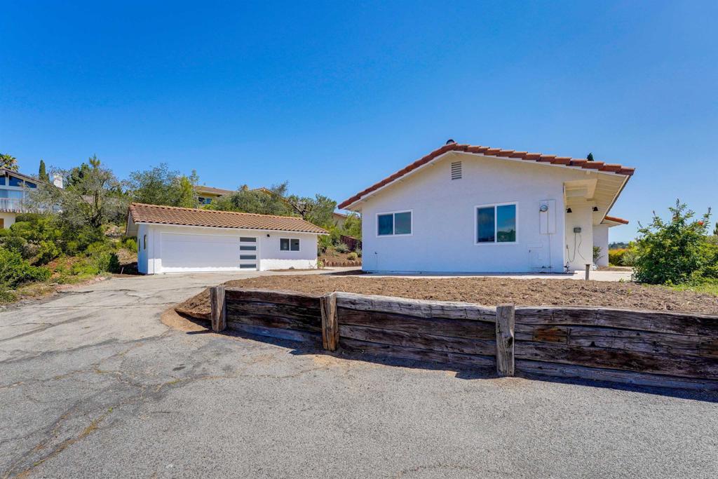 10236 Lake Meadow Lane Property Photo 40