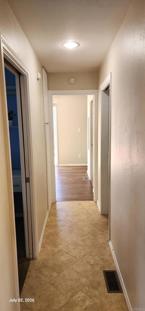 245 W Bobier Drive 06 Property Photo 15