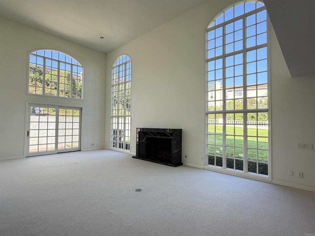 7490 Via De Fortuna Property Photo 5