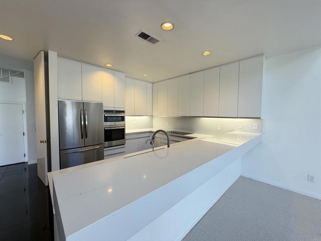 7490 Via De Fortuna Property Photo 9