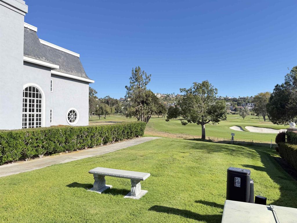 7490 Via De Fortuna Property Photo 26