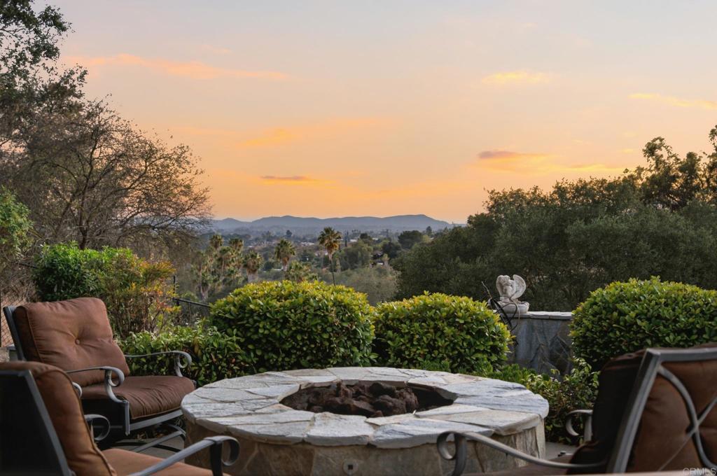 2308 Avenida La Cima Property Photo 51