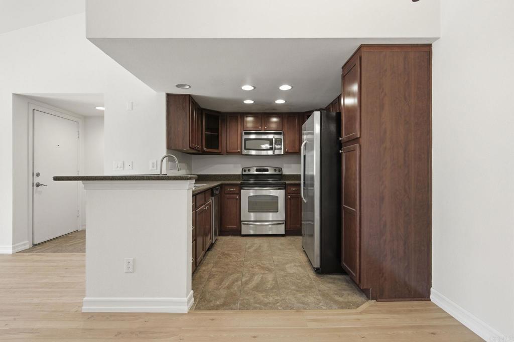 15387 Maturin Drive 231 Property Photo 6