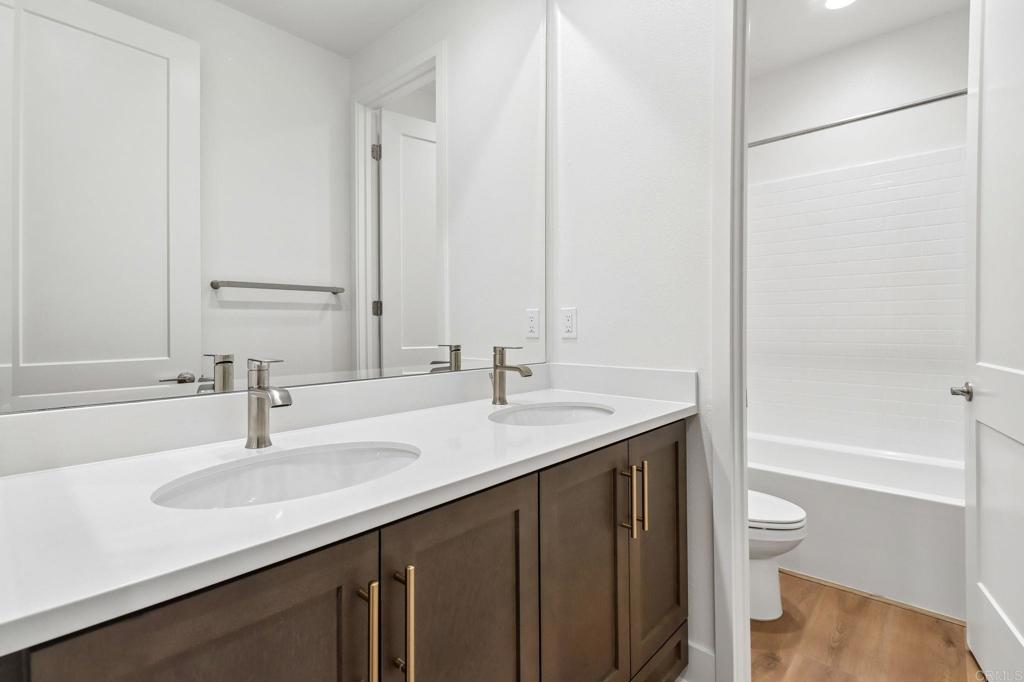 3147 Smith Place Property Photo 28