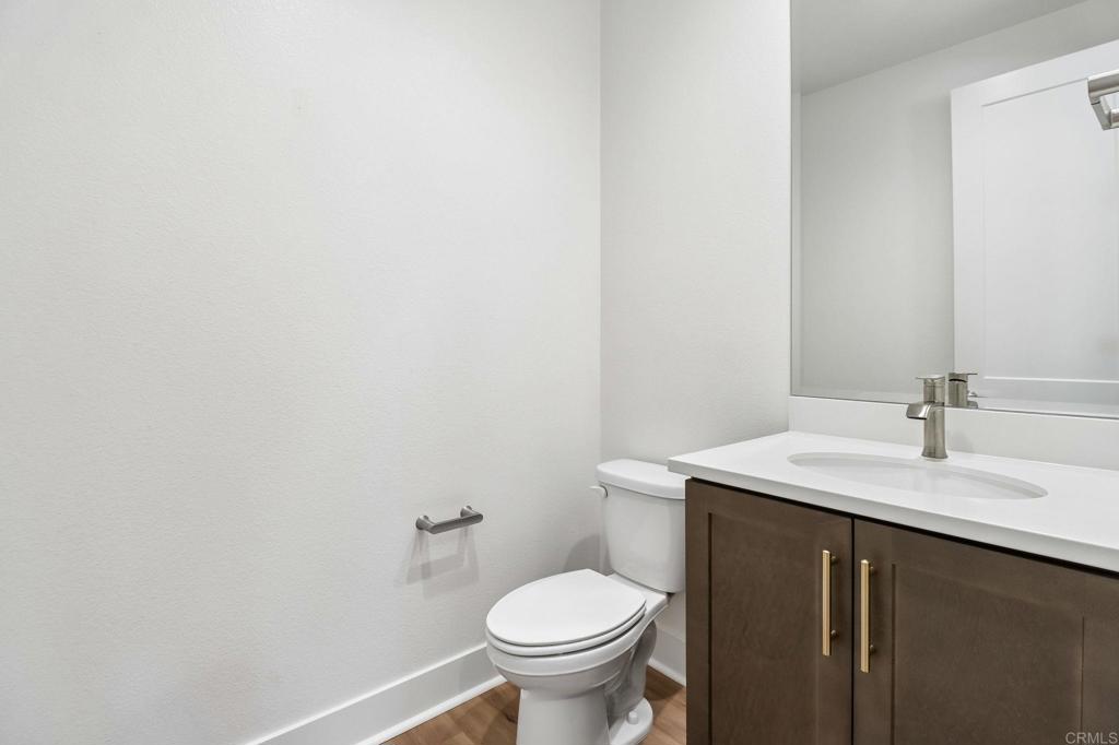 3147 Smith Place Property Photo 32