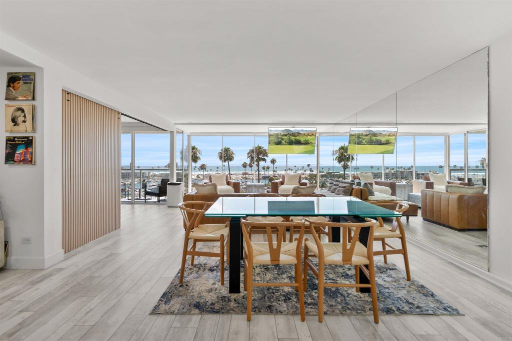1200 Harbor Drive N 4b Property Photo 4