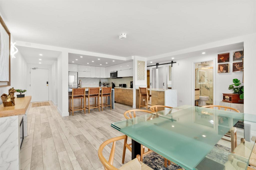 1200 Harbor Drive N 4b Property Photo 16