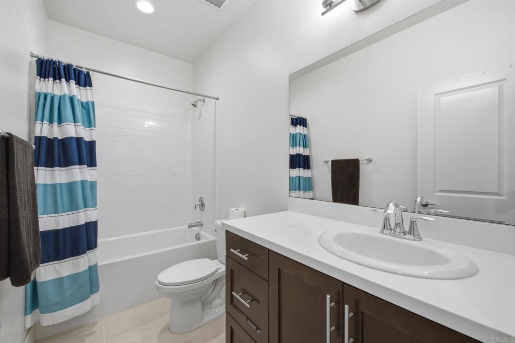 2117 Solara Lane Property Photo 11