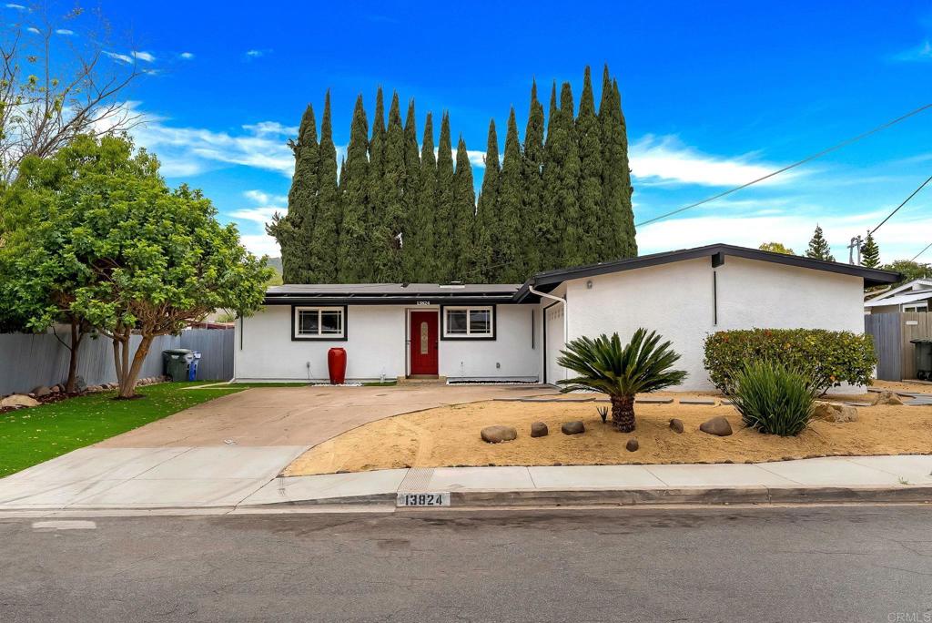 13824 Powers Road Property Photo 1