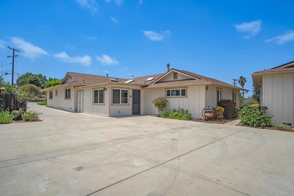 2211 Winterwarm Dr Property Photo 36