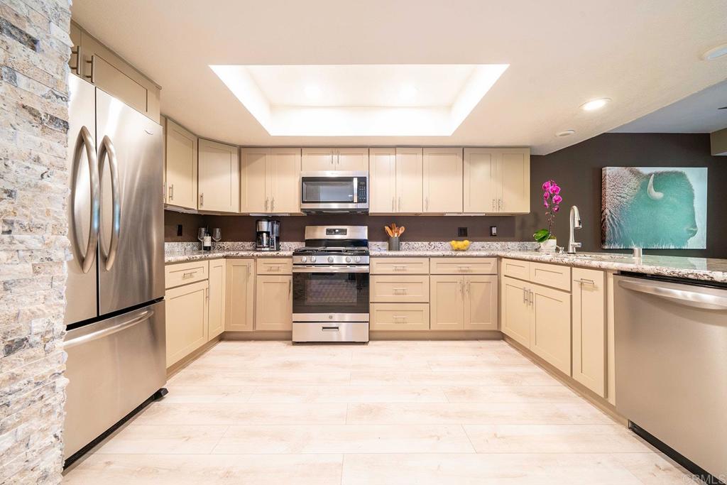 4016 Layang Layang Circle C Property Photo 15