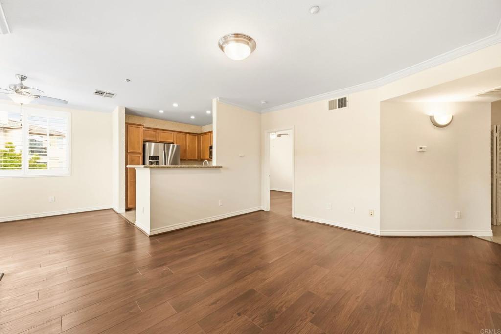 3855 Elijah Ct 721 Property Photo 6