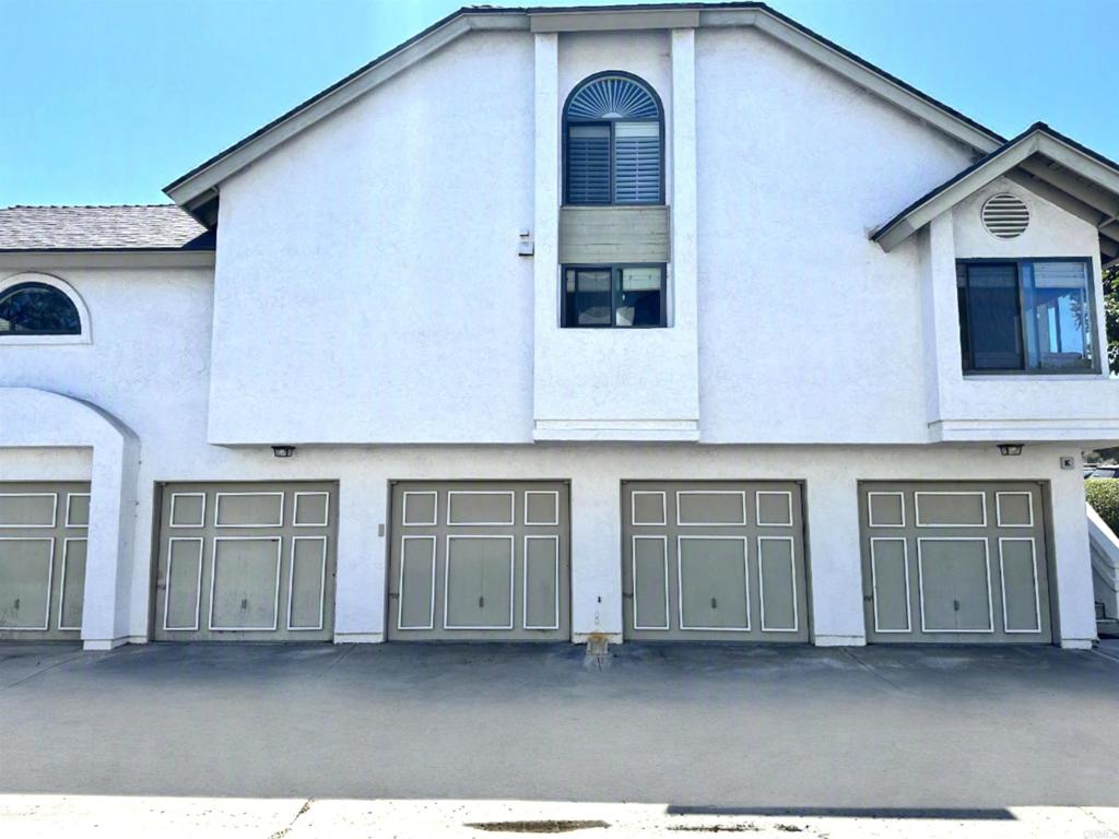 542 Via De La Valle J Property Photo 1