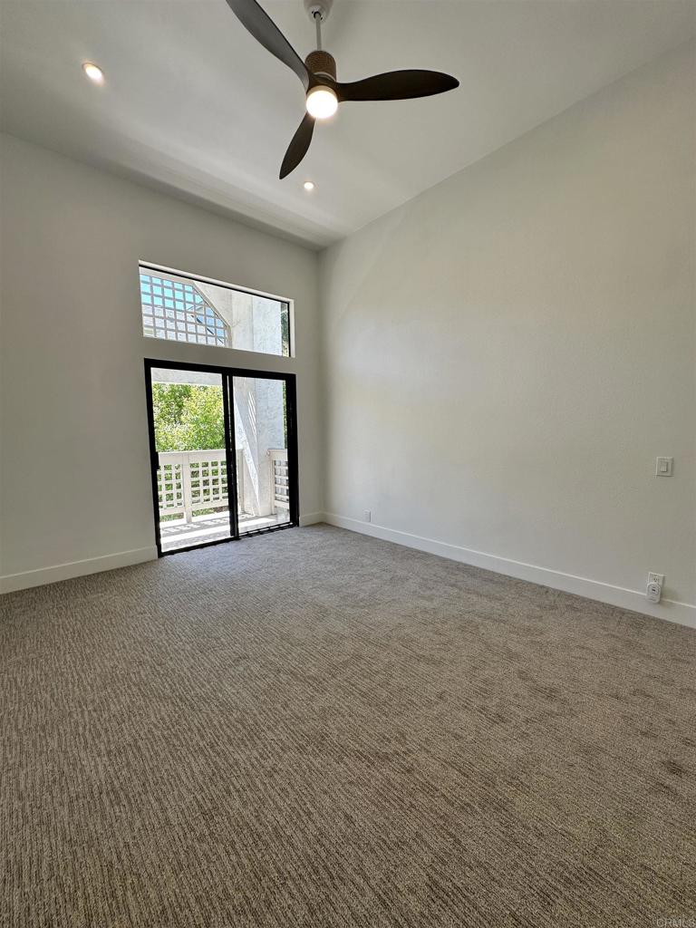 542 Via De La Valle J Property Photo 12