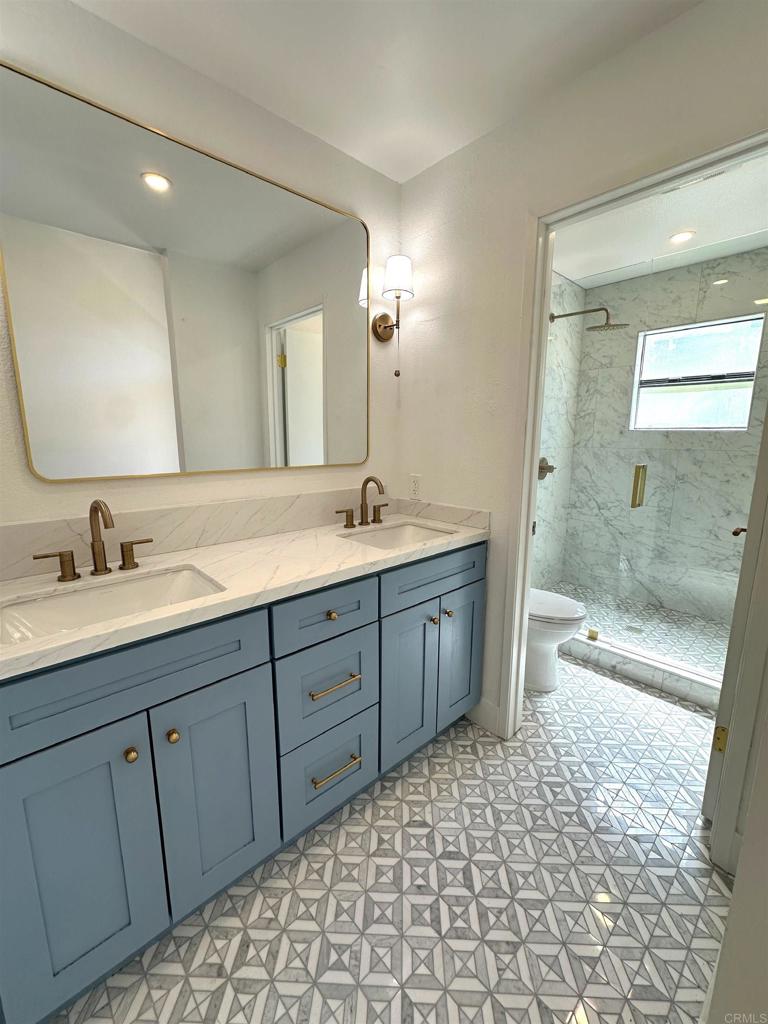 542 Via De La Valle J Property Photo 13