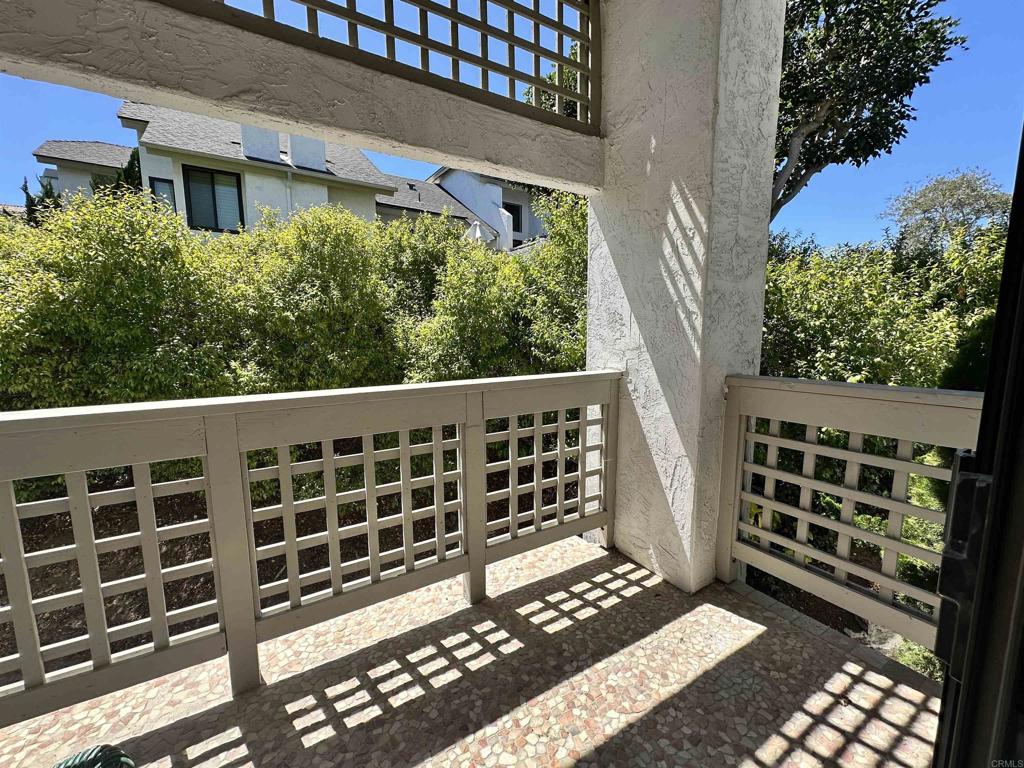 542 Via De La Valle J Property Photo 17