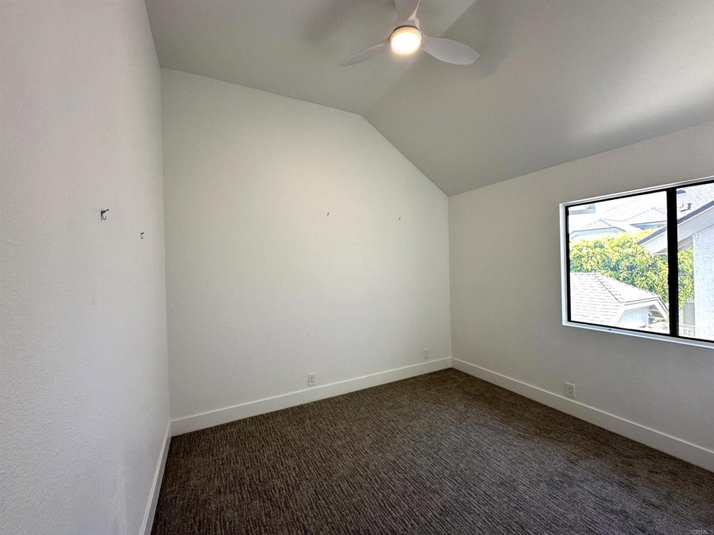 542 Via De La Valle J Property Photo 19