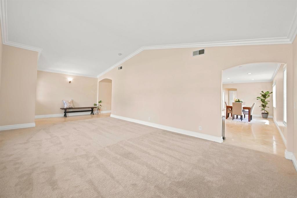 7738 Madrilena Way Property Photo 8