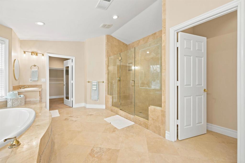 7738 Madrilena Way Property Photo 23