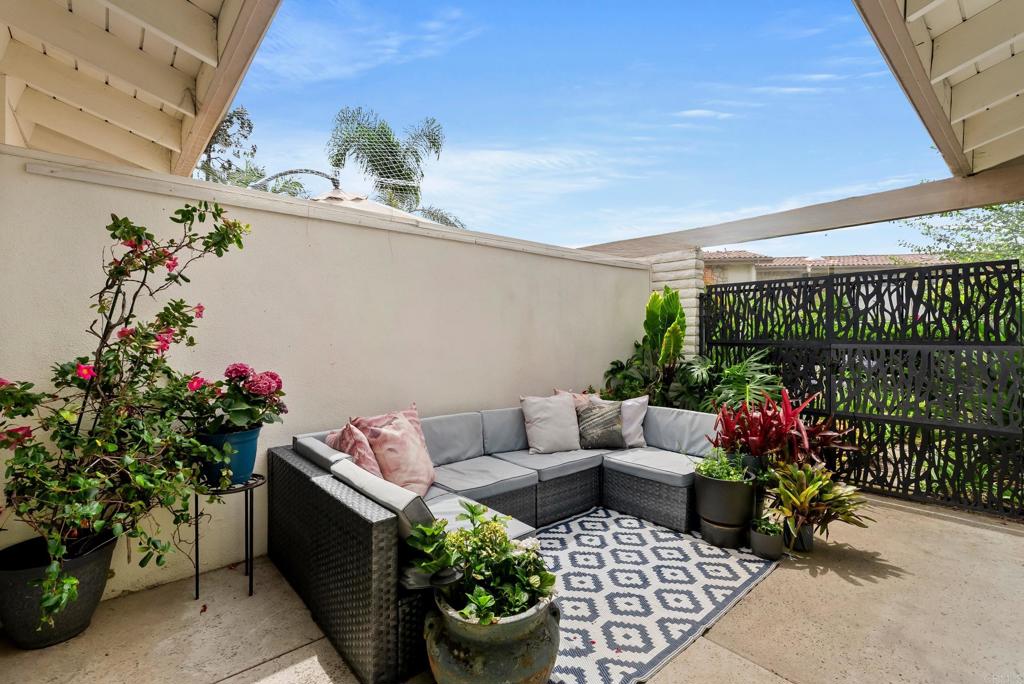 7063 Estrella De Mar Road Property Photo 5
