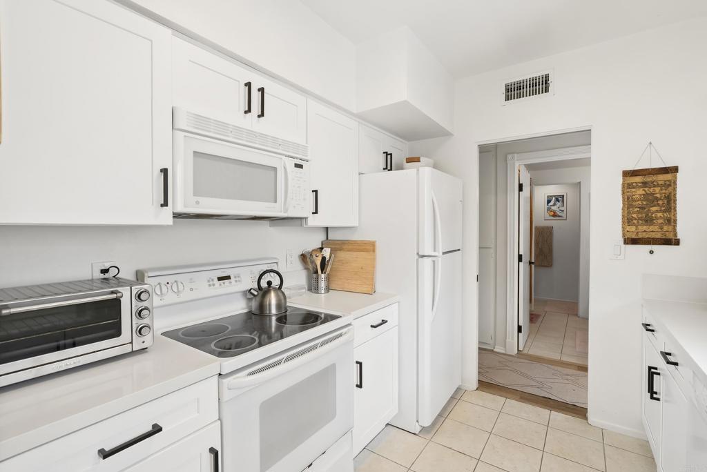 7063 Estrella De Mar Road Property Photo 18