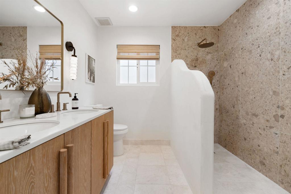 1806 Stewart Street Property Photo 23