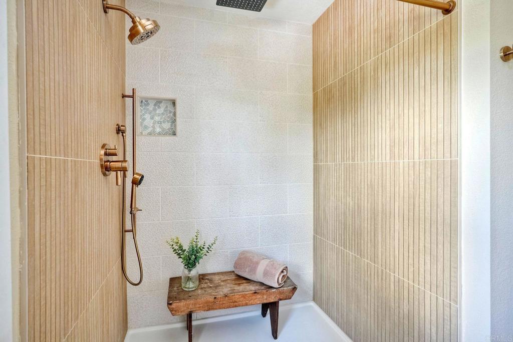 2422 Summerhill Drive Property Photo 23