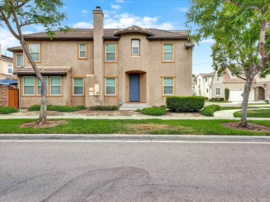 10479 White Rose Lane Property Photo 1