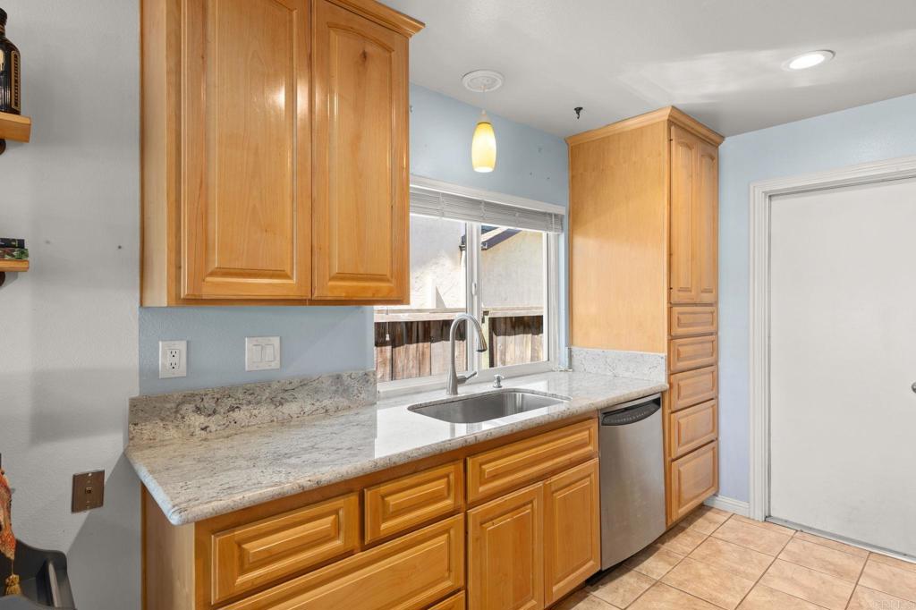 2234 Eastridge Lane Property Photo 8