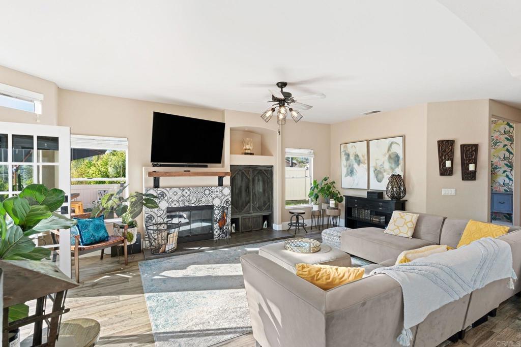 2763 Canyon Oak Place Property Photo 16