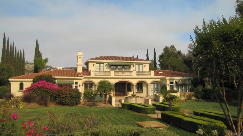 7263 Via Mariposa Sur Property Photo 2
