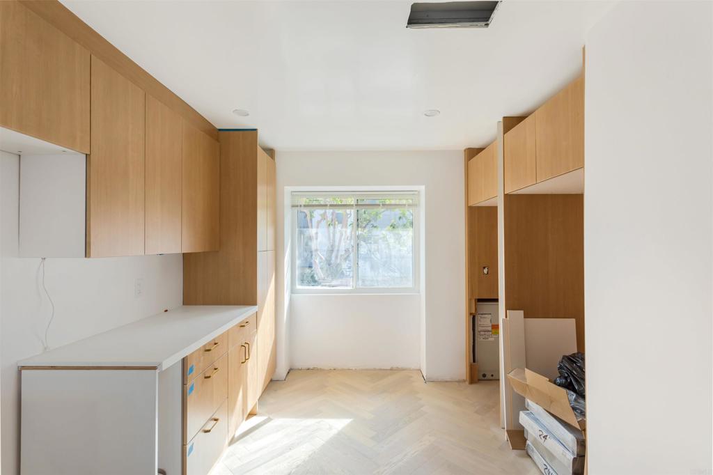 2510 Navarra Drive 524 Property Photo 4