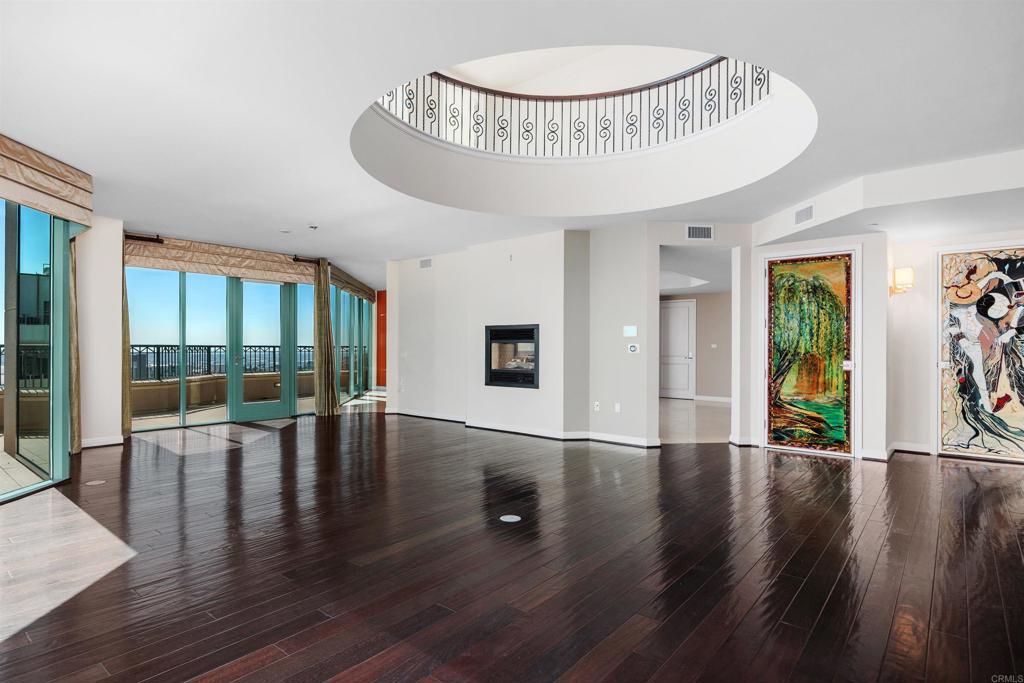 2500 6th Avenue Penthouse 3 Property Photo 10