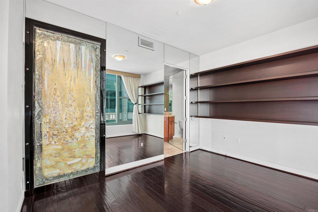 2500 6th Avenue Penthouse 3 Property Photo 11
