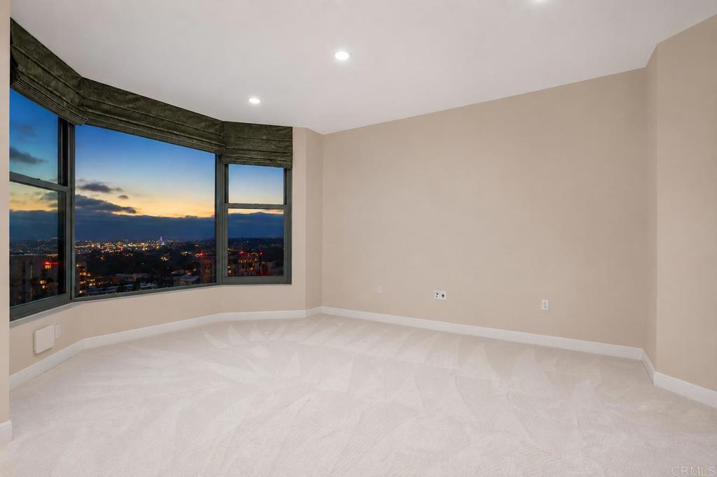 2500 6th Avenue Penthouse 3 Property Photo 35