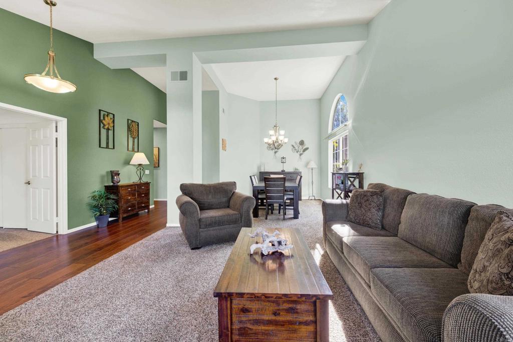4976 Skyhawk Way Property Photo 12