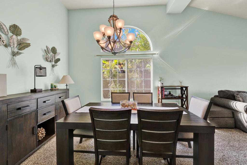4976 Skyhawk Way Property Photo 17