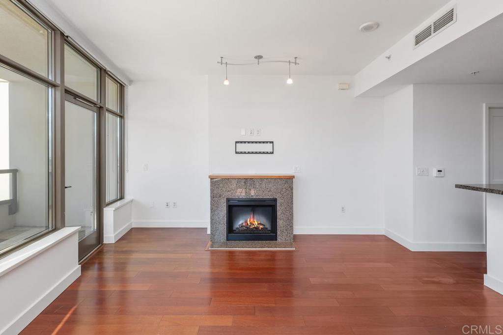 700 W E Street 801 Property Photo 16