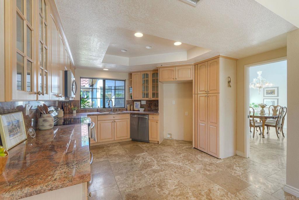 29118 Laurel Valley Dr Property Photo 12
