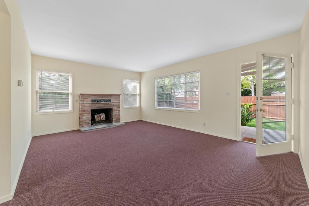 135 4th Street Property Photo 7