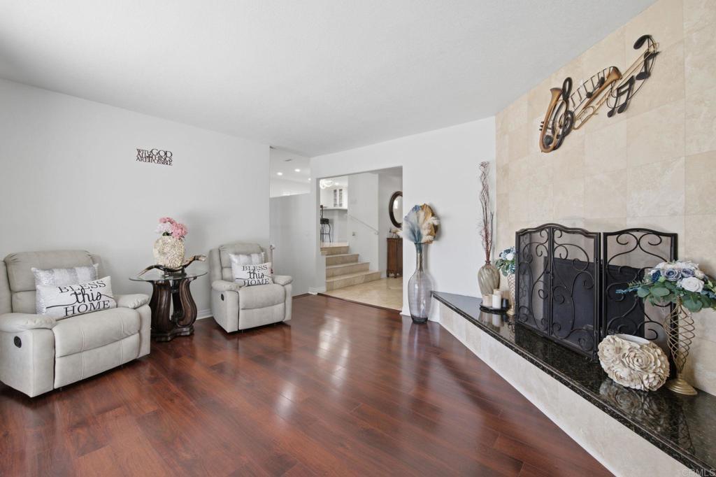 10629 Meadow Glen Way E Property Photo 18